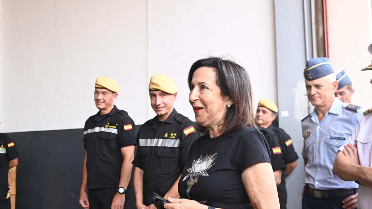 Robles apunta por primera vez a Marruecos y le exige investigar la entrada masiva de migrantes en Ceuta