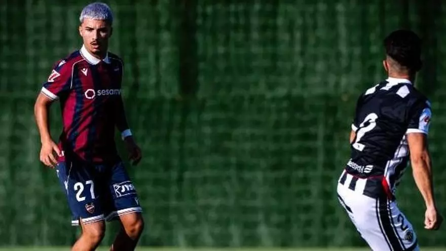 Video resumen y mejores imágenes del CD Castellón 1-3 Levante UD