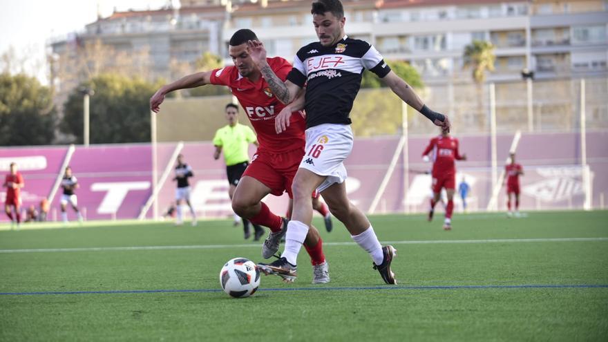 El CE Manresa torna a les posicions de play-off amb una gran victòria a Terrassa (1-3)