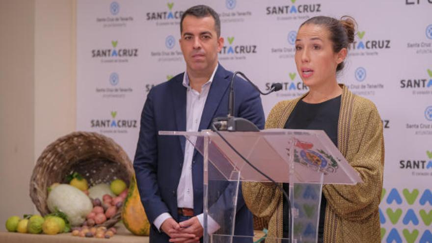 Patricia Hernández y Florentino Guzmán, ayer, en rueda de prensa.