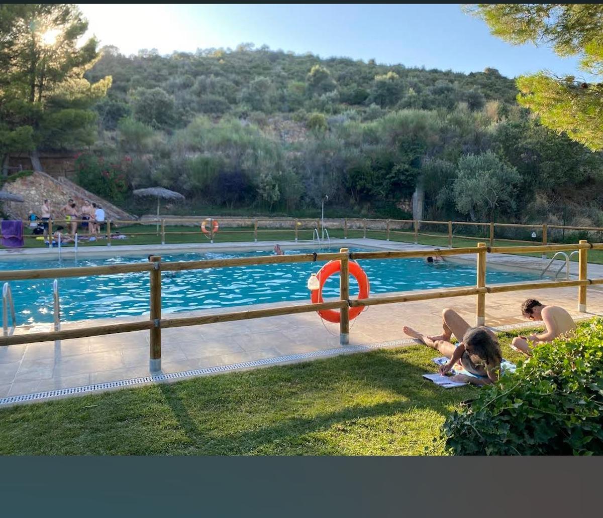 Piscina municipal de Alquézar