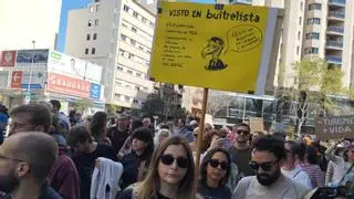 Manifestación por la crisis de la vivienda en Palma: "Me he tenido que ir de mi pueblo"