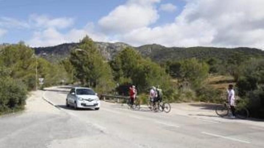 Bislang ist die Straße gerade für Radfahrer sehr gefährlich.