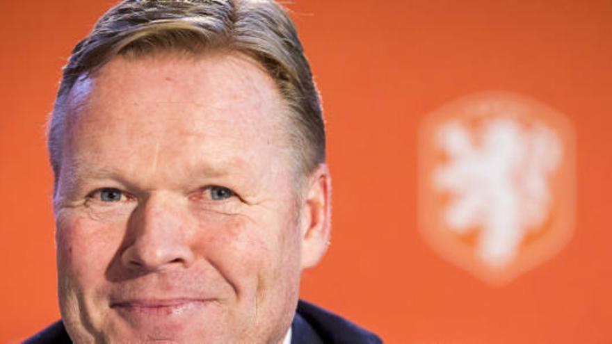 El misterio de los sesenta pares de chanclas de Ronald Koeman