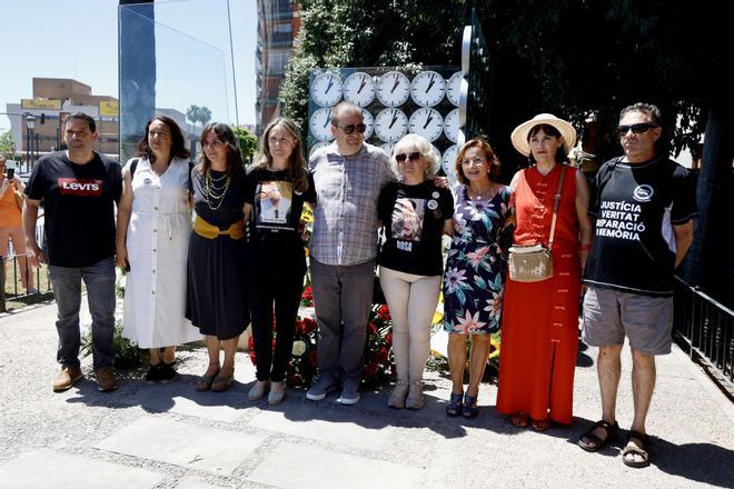 Las víctimas del accidente del 3 de julio y las tres asociaciones de la dana recuerdan a los fallecidos en un acto