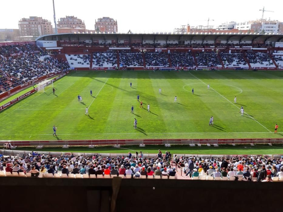 El partido del Oviedo, en imágenes