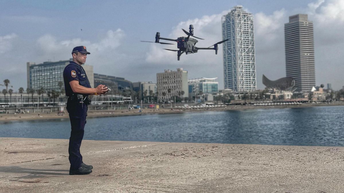 Imagen de la unidad de drones de los Mossos.