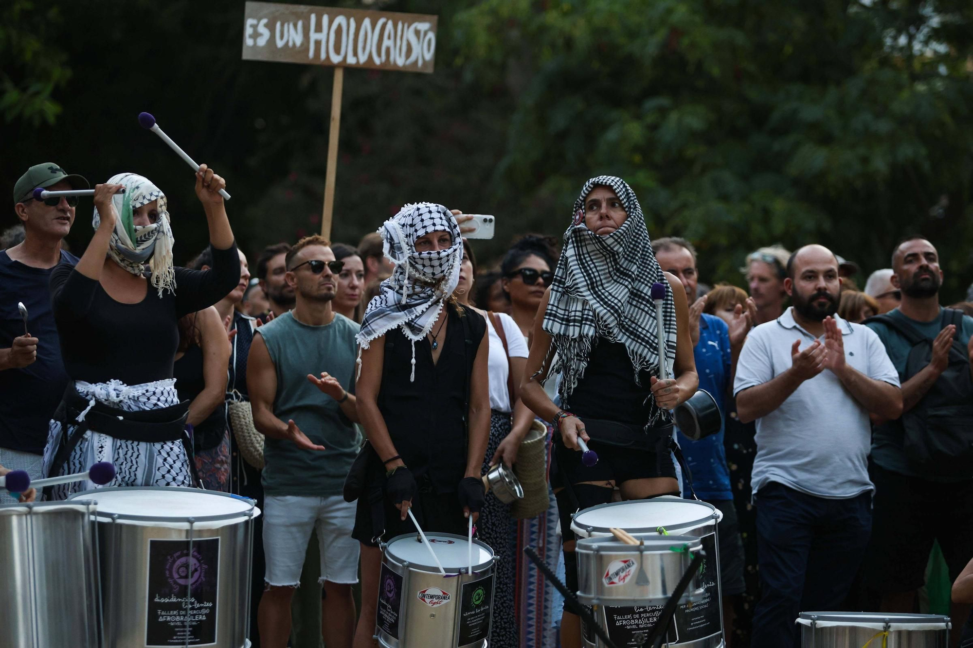 Galería: 250 personas claman en Ibiza contra el genocidio en Gaza