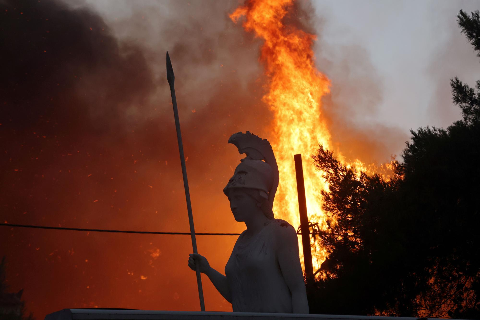 Incendios en Grecia y Turquía