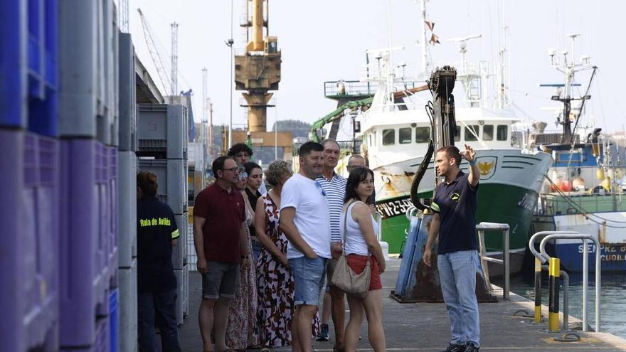 Las visitas a la Rula de Avilés reunieron este verano a 359 personas y rozan ya los 12.000 participantes desde 2010