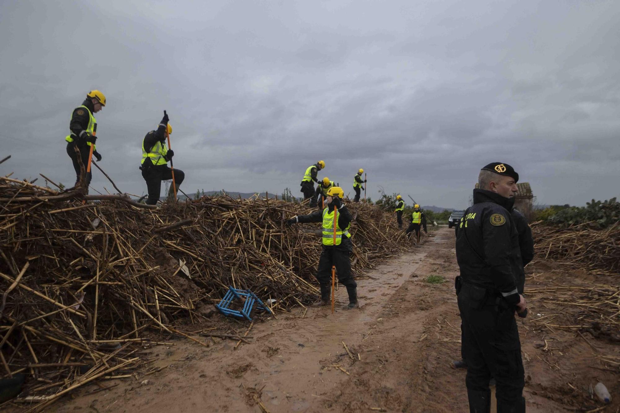 La UME continua la busqueda de desaparecidos
