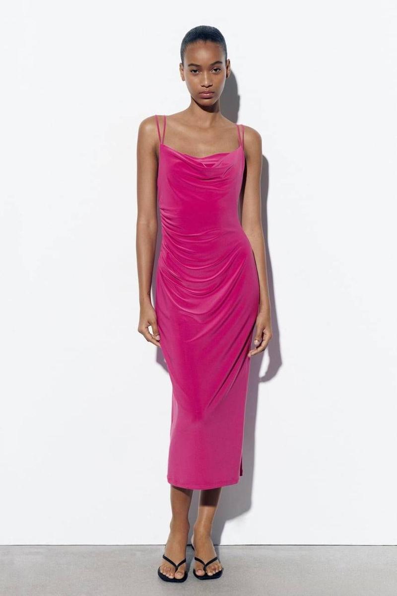 Vestido midi de escote drapeado y tirantes finos dobles