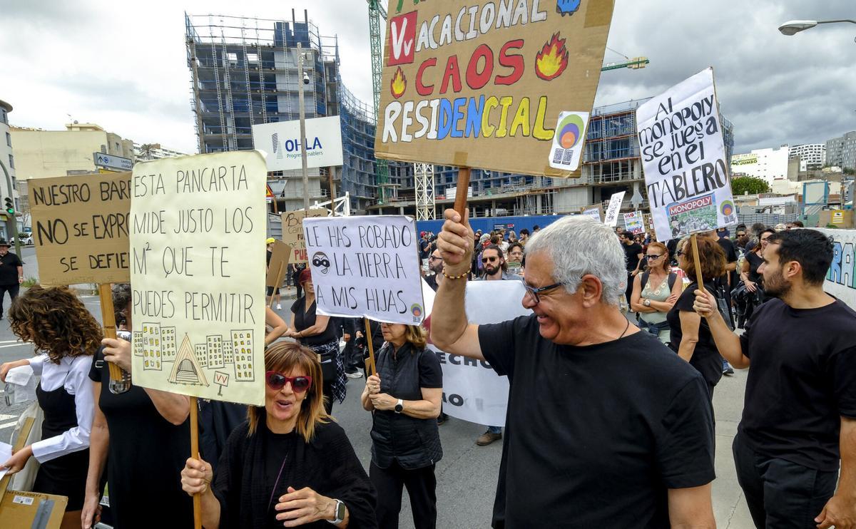 Manifiesto en rechazo a la gentrificación de Guanarteme durante el 'Funeral Jazz'
