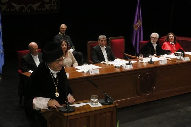 Delia Padrón Acto apertura del curso en la ULL , universidad , rector manuel ledesma reyes , presidente fernando clavijo , rector de las palmas , josé regidor garcía