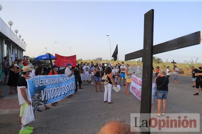 Protesta contra el estado del Mar Menor
