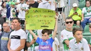 La afición del Elche se moviliza para apoyar al equipo