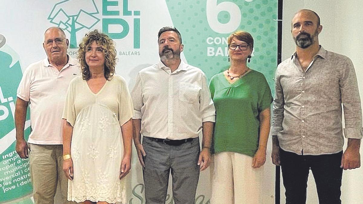 Toni Bosch, Xisca Mora, Tolo Gili, Lucia Ribas y Jaume Monserrat, ayer en Palma.