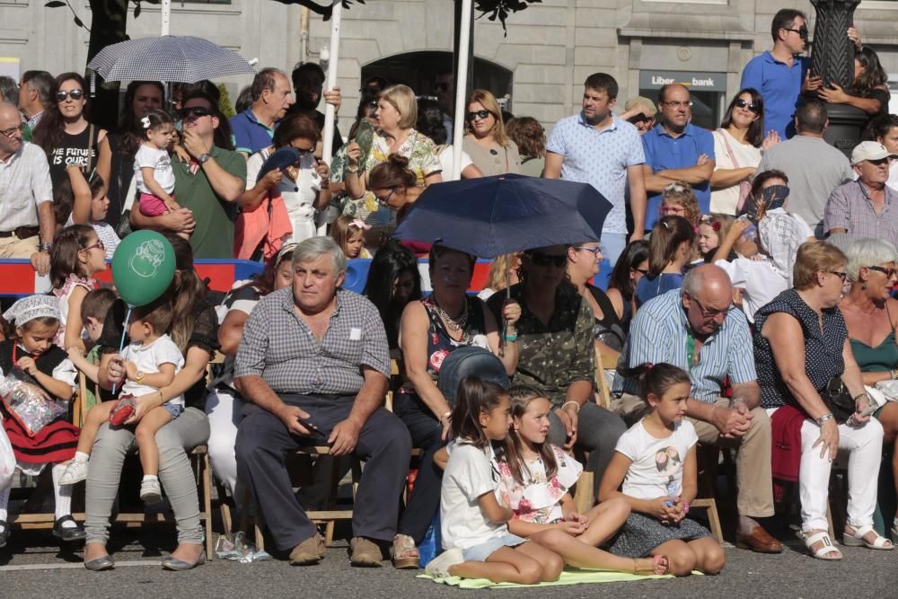 Desfile del Día de América en Asturias