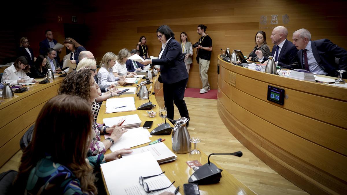 Debate de la Comisión de Hacienda, este miércoles.