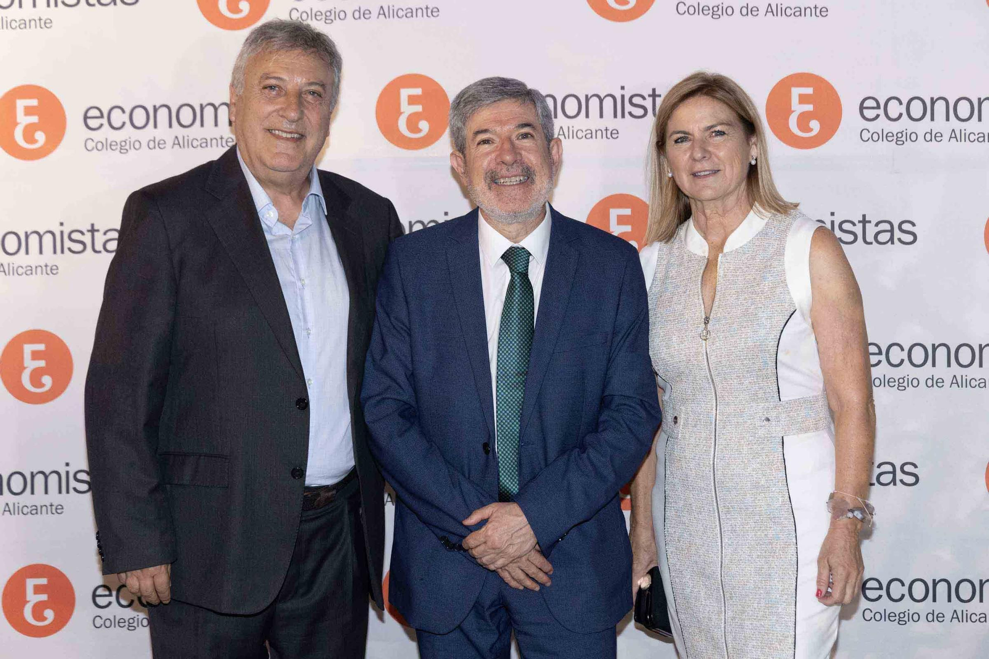 El Colegio de Economistas de Alicante celebra su cena anual en honor a su patrón