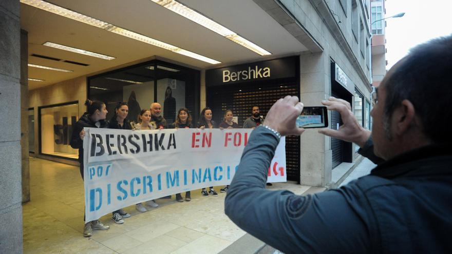 La plantilla de Bershka en Vilagarcía y Pontevedra convoca huelga indefinida desde el próximo jueves