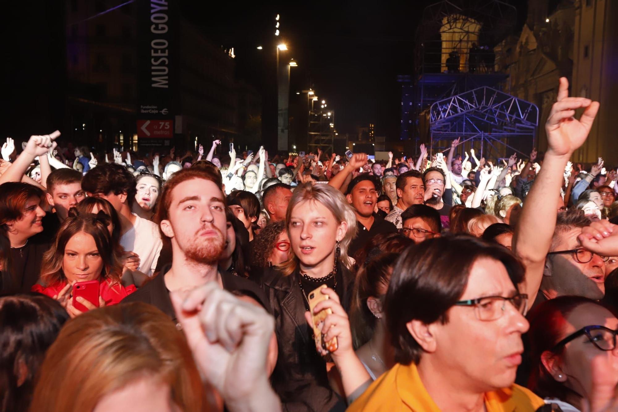 Fangoria hace vibrar a una repleta Plaza del Pilar