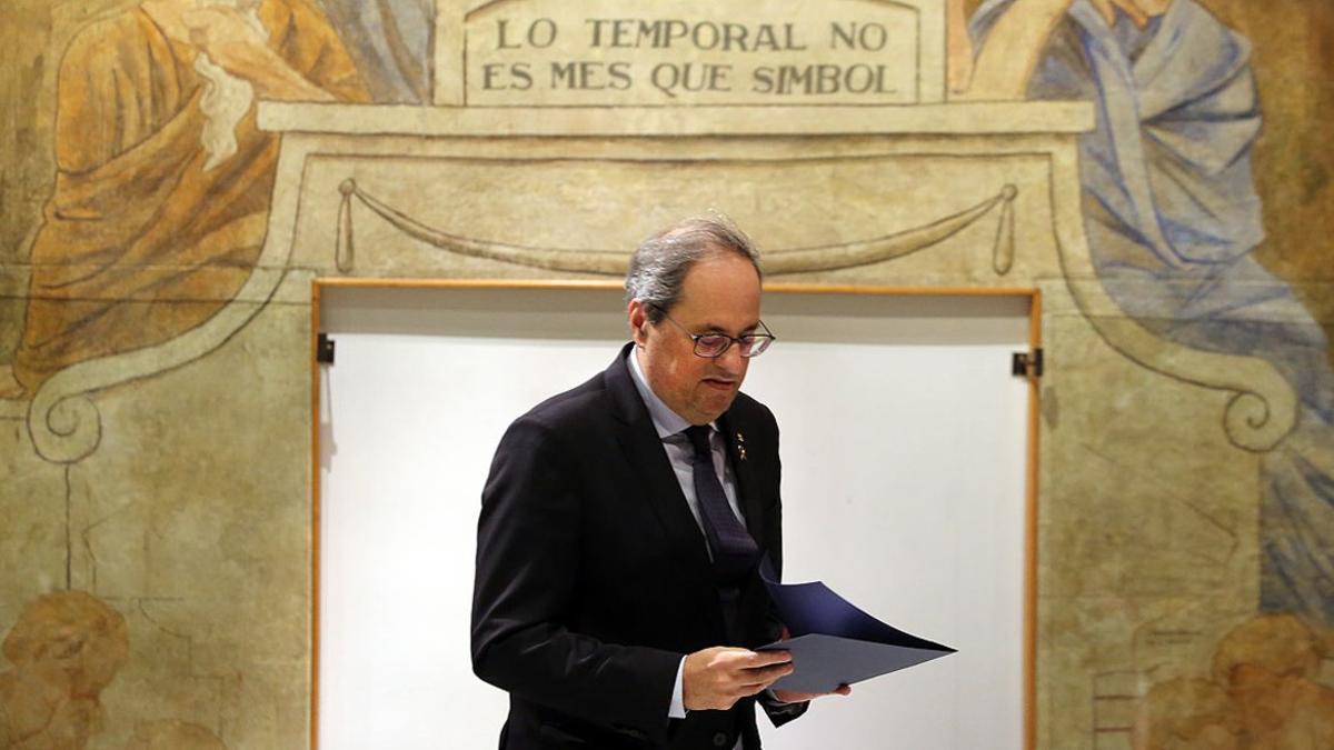 El 'president' de la Generalitat, Quim Torra, minutos antes de la declaración institucional tras la resolución de la JEC y la ratificación del Tribunal Supremo, el viernes 10 de enero