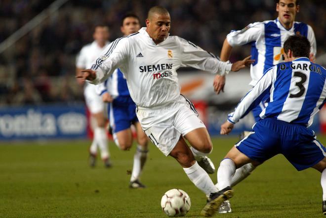 Ronaldo Nazario (45 millones de euros) - Real Madrid