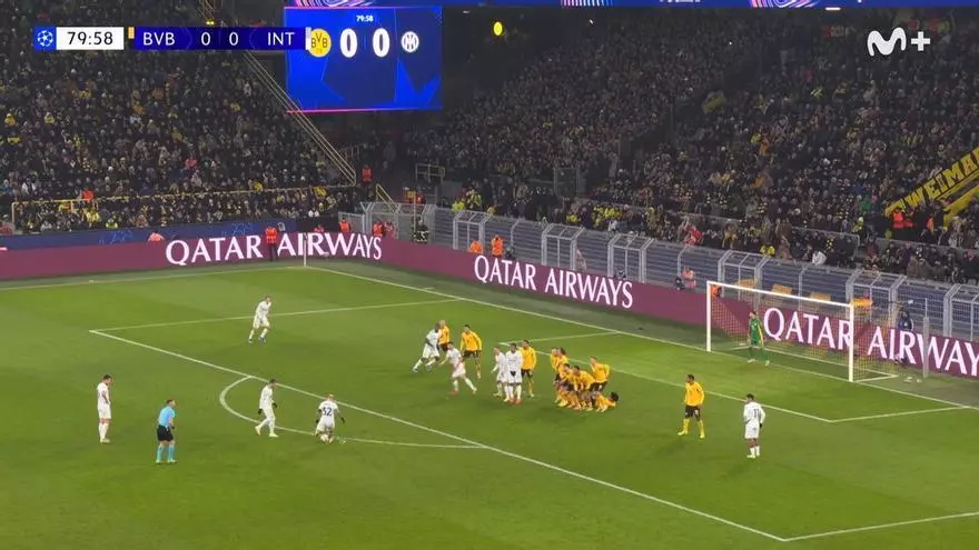 El Inter gana con un contundente 0-2 al Dortmund