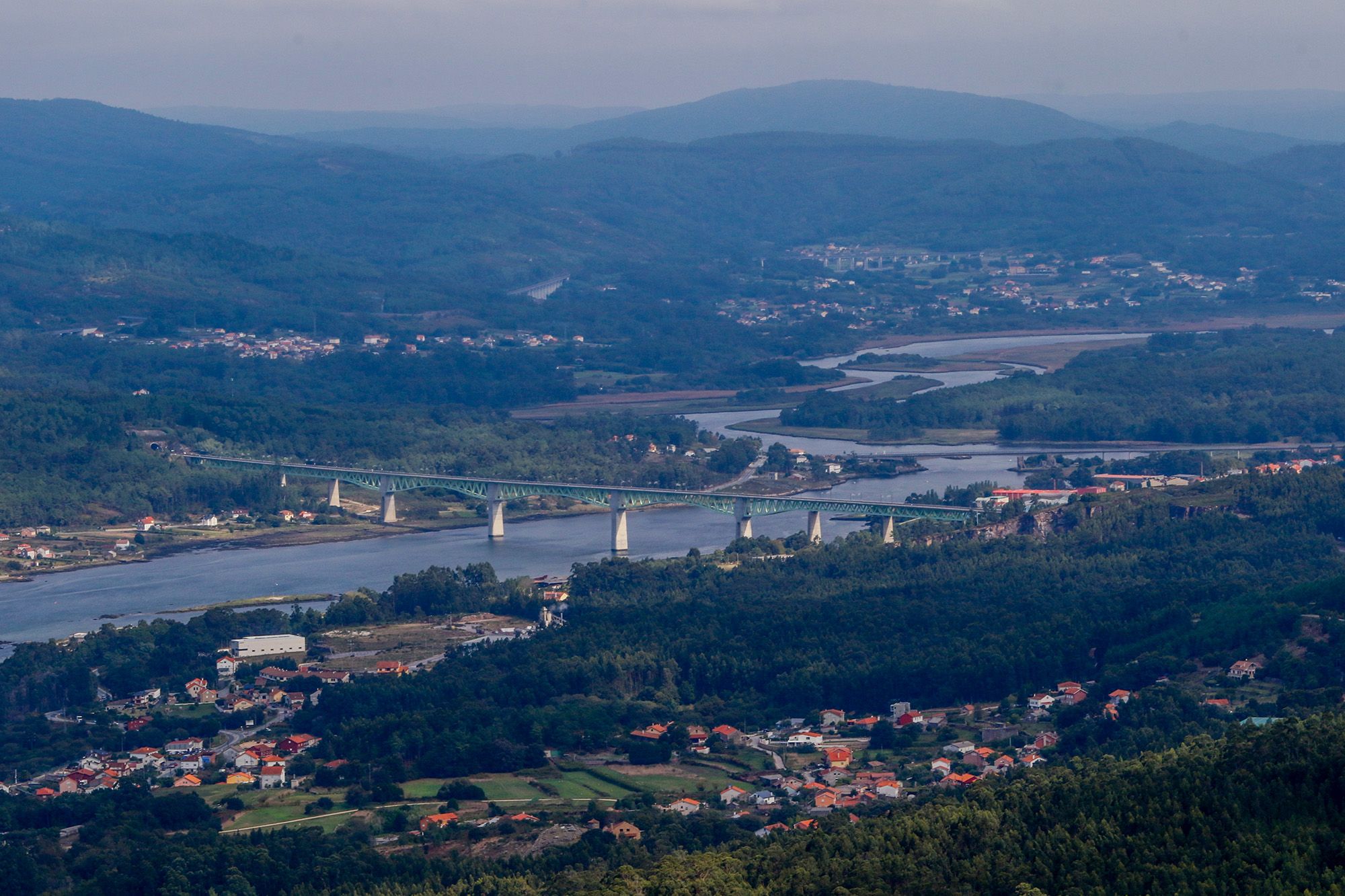 El puente del TAV sobre el río Ulla