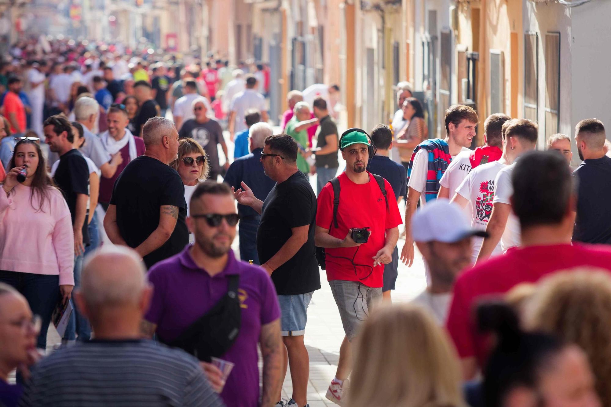 Las imágenes del primer encierro de las fiestas de Almassora