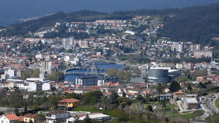 Vista general del casco urbano de Pontevedra y su periferia.