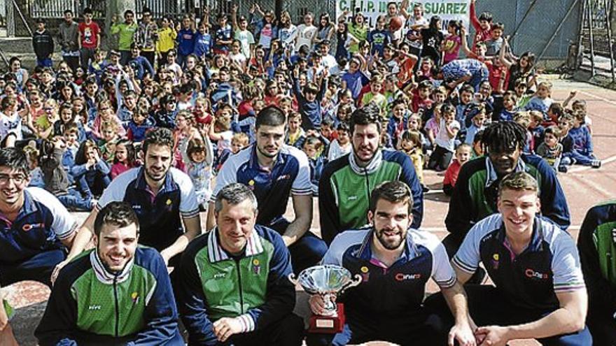 El Cintra Plasencia acude al colegio Inés Suárez