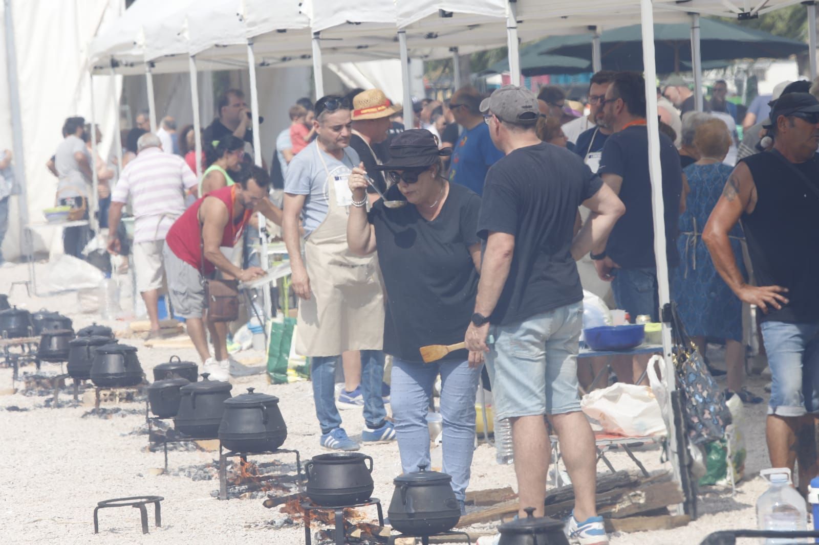 Día de fiesta en el 'Concurs d'allipebre' de Catarroja