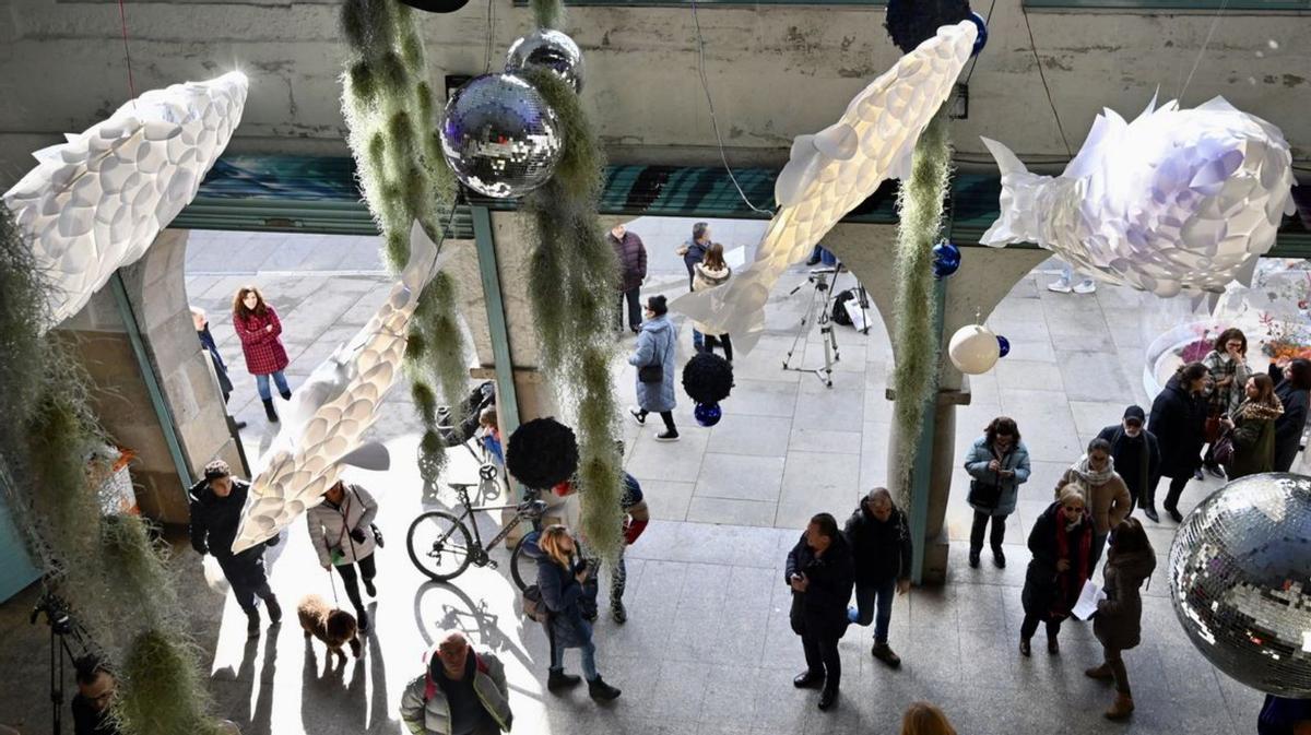 El Mercado de Abastos presenta su decoración navideña