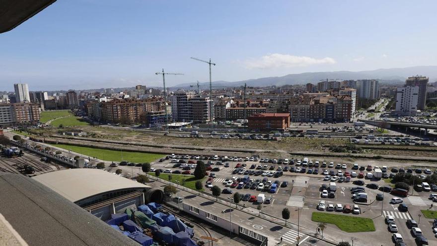 ¿A la tercera irá la vencida? La licitación de la obra de Carlos Marx que ya se le prometió a Gijón para mediados de 2025 y principios de 2026