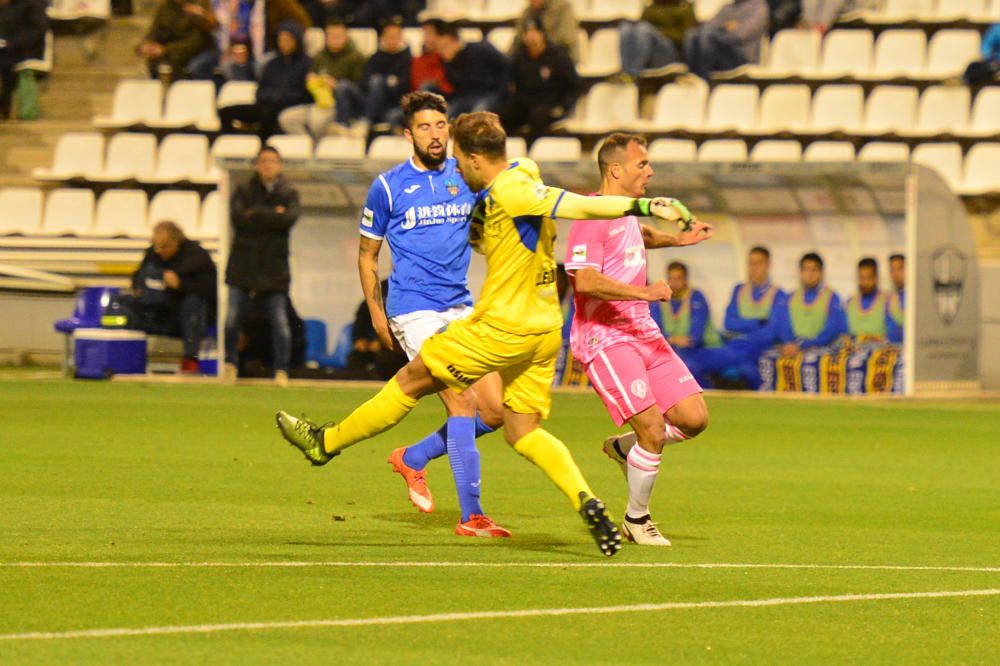 Los blanquiazules desaprovechan una ocasión de oro ante el Lleida.