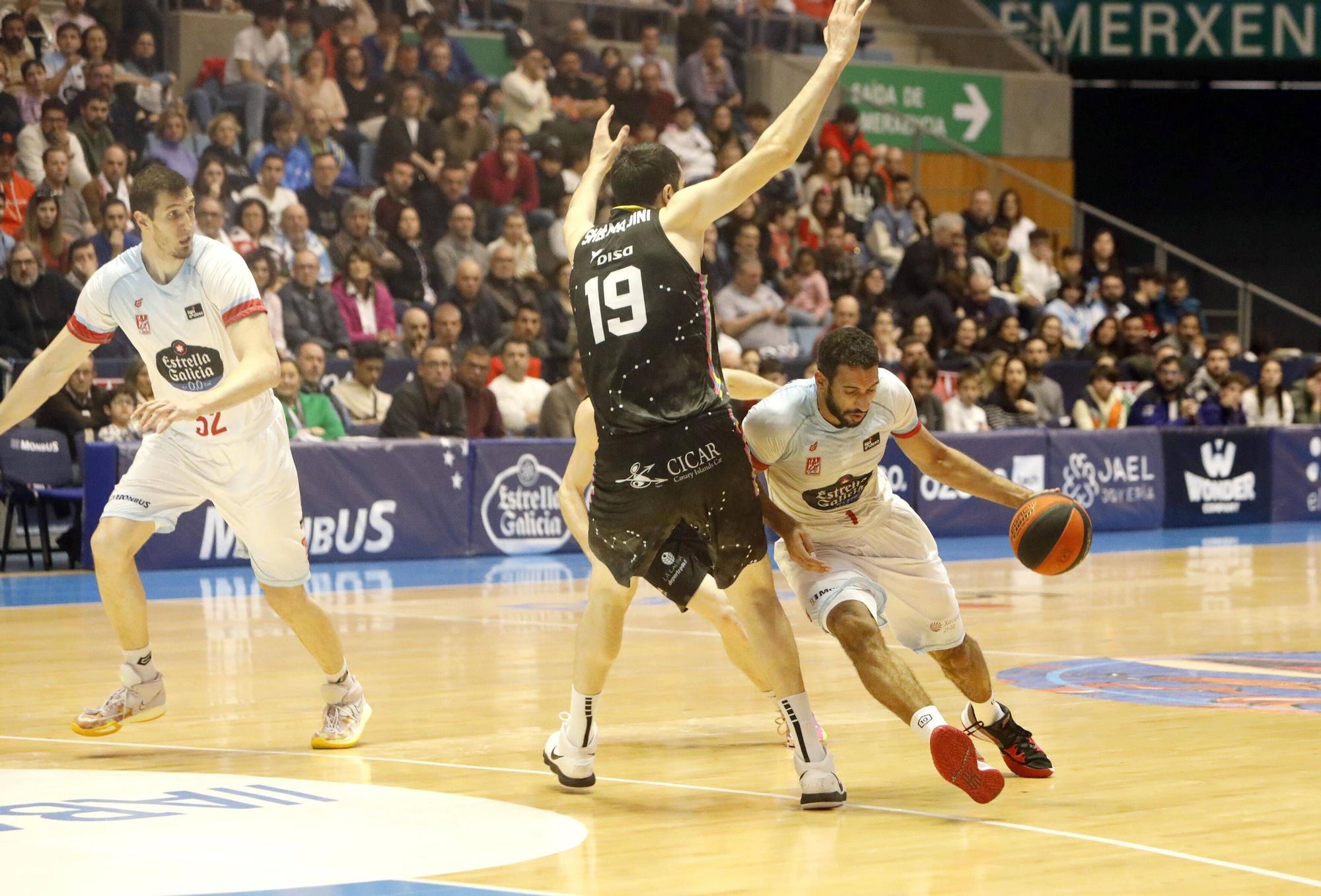 Las imágenes del partido Monbus Obradoiro vs Lenovo Tenerife