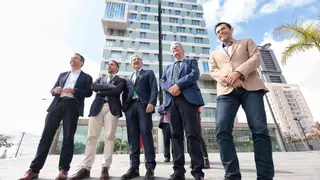 El Gobierno canario y Santa Cruz firman la compraventa del edificio Auditorio por 22 millones