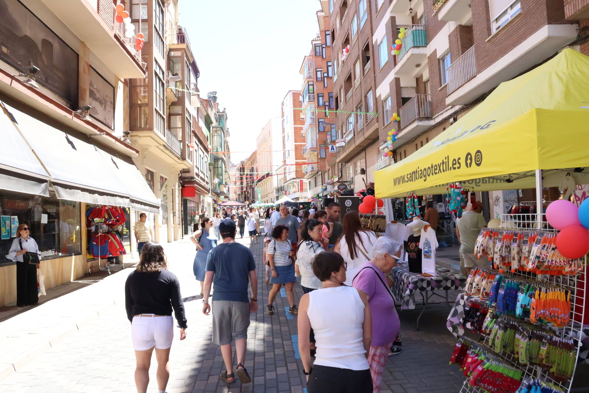 Celebración del Día del comercio en el Riego.