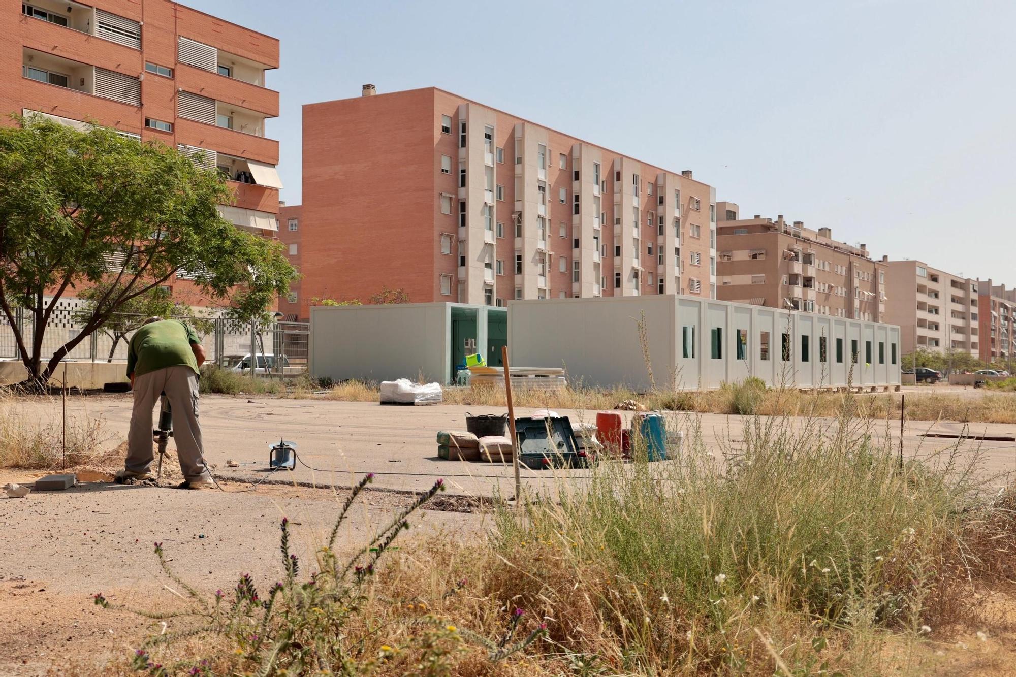 Otro colegio más que nace en barracones en Alicante