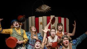 La Troube Malabó, una de los compañías de circo participantes en la Fira Trapezi de Reus en esta edición número 30..