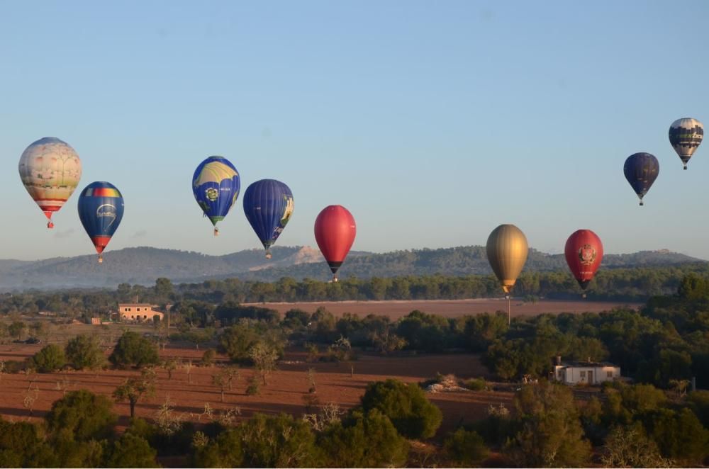 Heißluftballons über Mallorca.