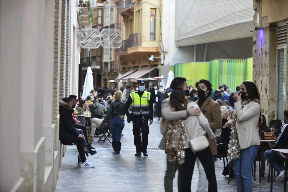 Ambiente festivo en Cartagena el último día del año