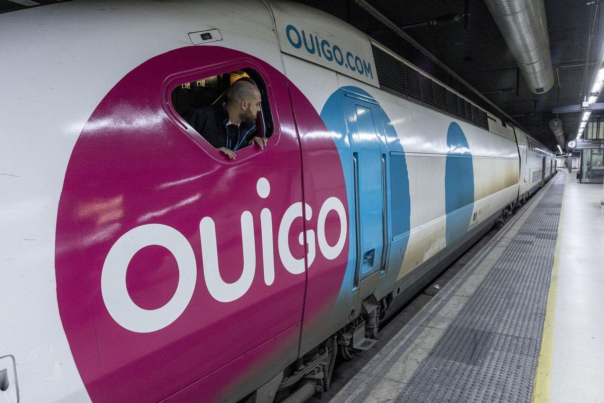 Ouigo obre una nova ruta d’alta velocitat entre Barcelona i Sevilla Ouigo obre una nova ruta d’alta velocitat entre Barcelona i Sevilla