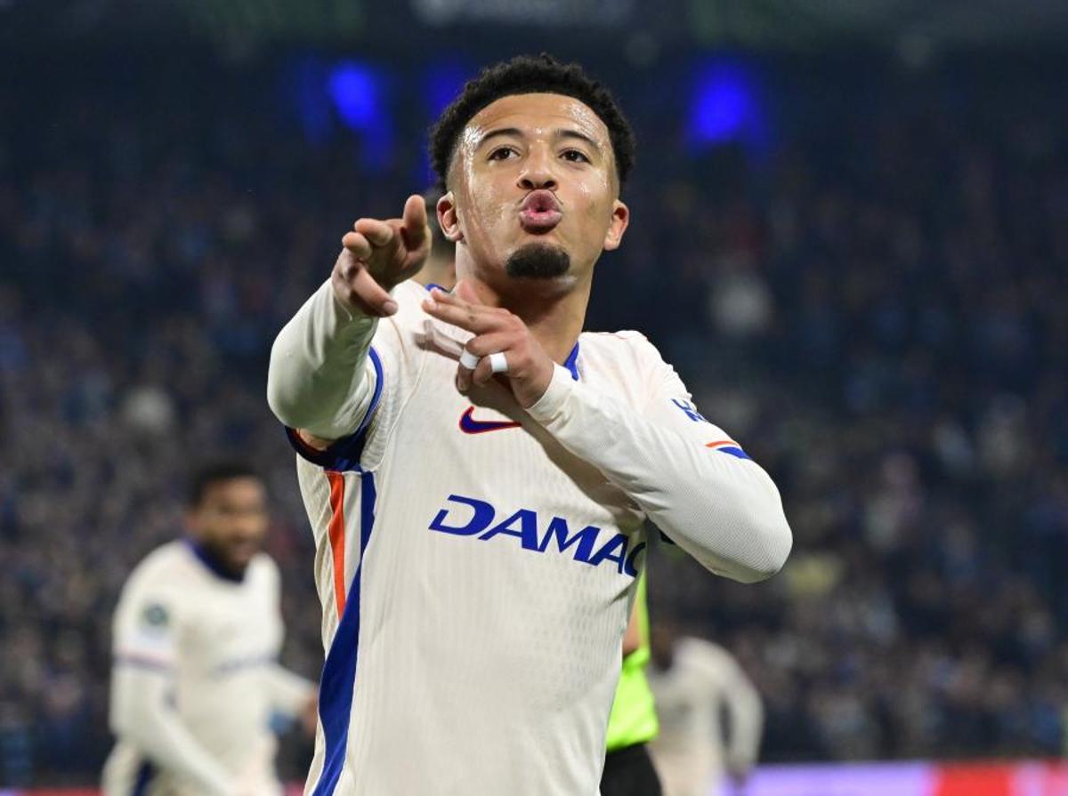 Jadon Sancho festeja el 0-1.