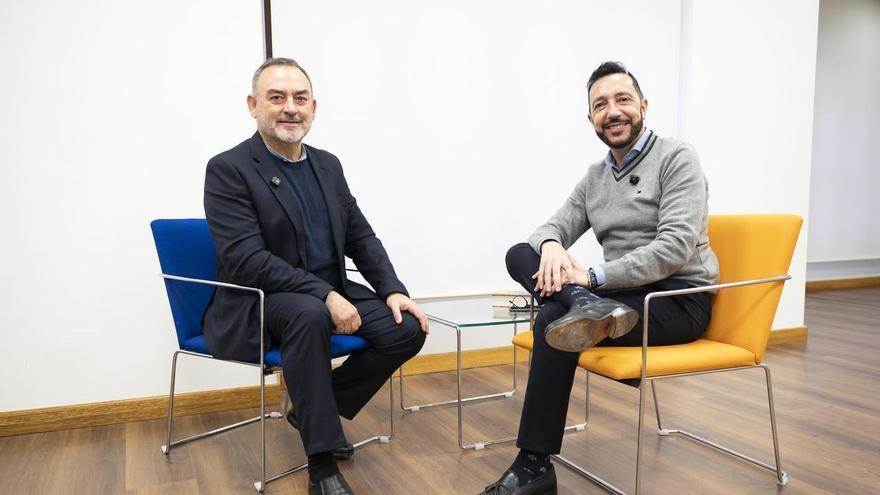 Sánchez Adalid abre en Cáceres 'Tres halcones para Tamerlán': 