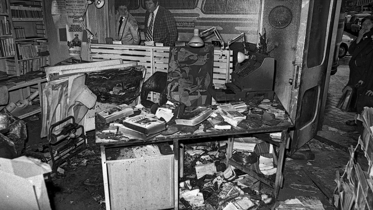 Atentado contra la Libreria Rafael Alberti de Madrid -7nov76