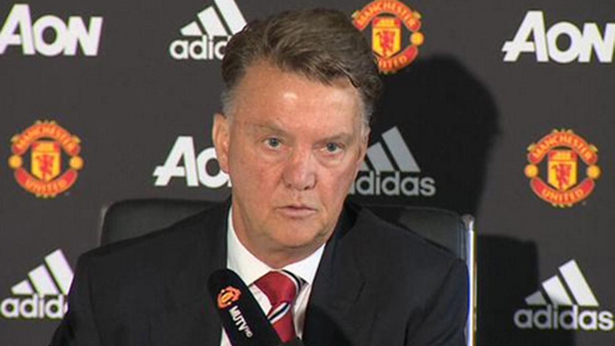 Van Gaal, durante su rueda de prensa