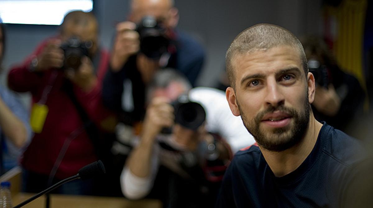 El defensa blaugrana assegura que, malgrat la dificultat, la plantilla està convençuda que és possible passar a la final de la Champions.